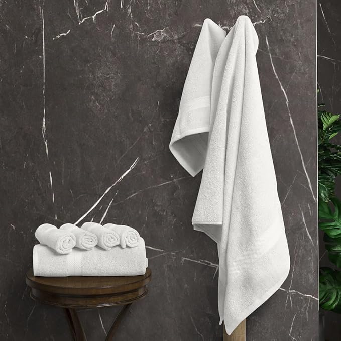 Avalon Towels Luxury 8 Piece Towels Set, 2 Bath Towels, 2 Hand Towels and 4 Washcloths, 600 GSM 100% Ring Spun Cotton Highly Absorbent Bathroom Towel Set, Ideal for Hotel, Spa and Gym (White)
