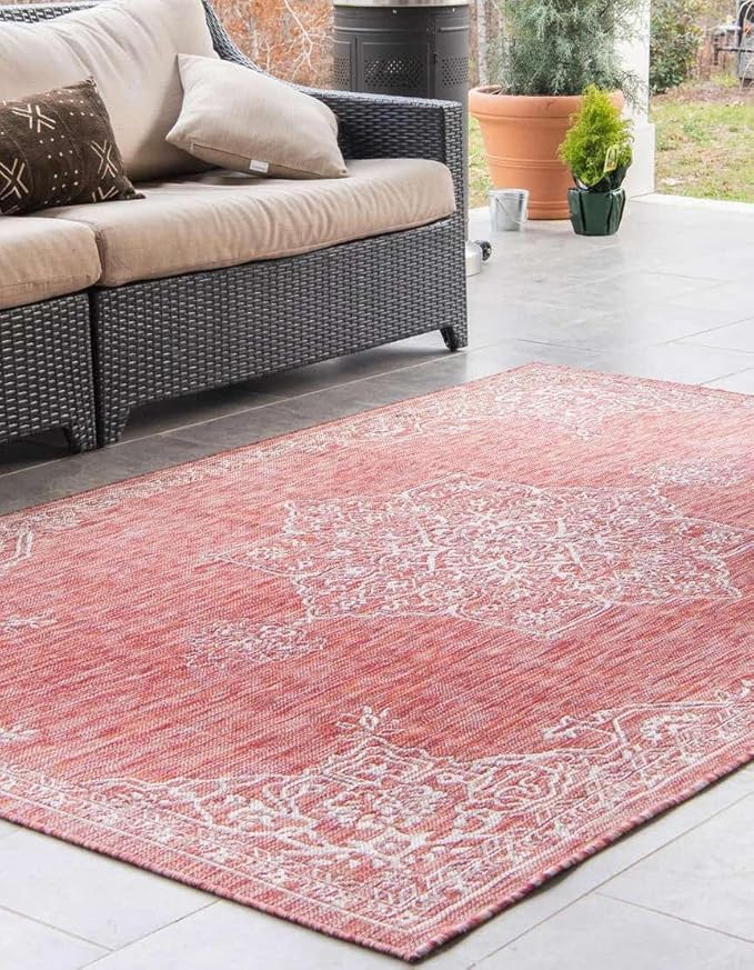 Unique Loom Outdoor Traditional Collection Area Rug - Antique (10' x 13' 1" Rectangle Rust Red/Ivory)