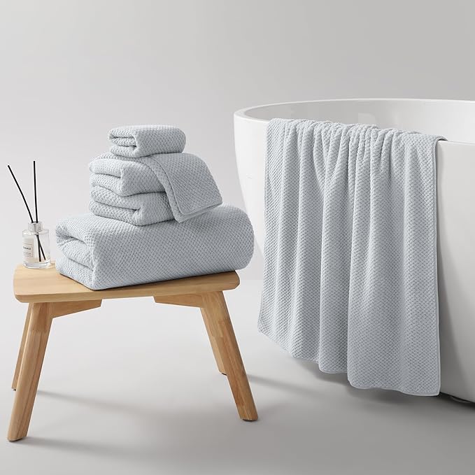 REDKISS 6 Piece Premium Towel Set, 2 Bath, 2 Hand, and 4 Wash Cloths, Ultra Soft Cotton, Highly Absorbent Towels for Bathroom, Gym, Hotel, and Spa,Ideal for Everyday use,Light Grey