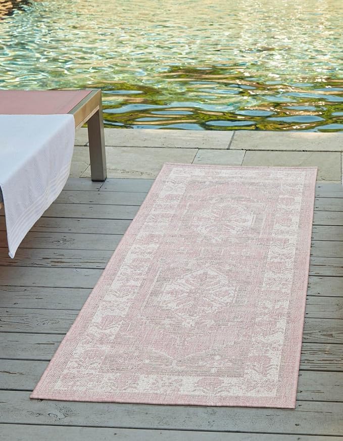 Unique Loom Outdoor Traditional Collection Area Rug - Valeria (2' 7" x 12' 2" Runner, Pink/ Ivory)