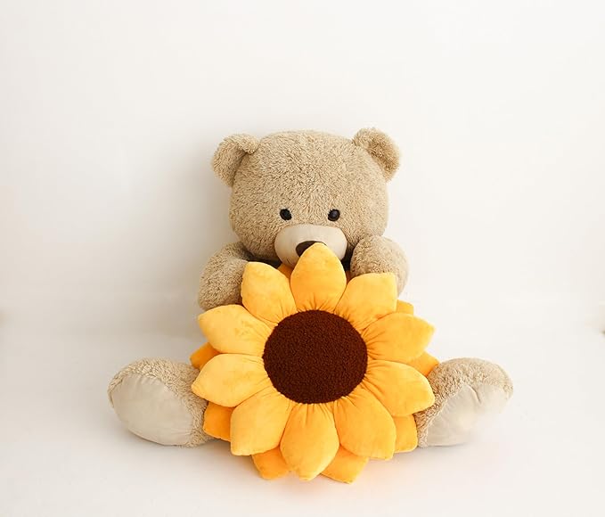 Green Philosophy Co. Flower Pillow, 3D Sunflower Shaped Decorative Throw Pillow - Soft Plush Cushion for Bed and Couch, Cute Boho & Cottagecore Home Decor Accent, Golden Yellow