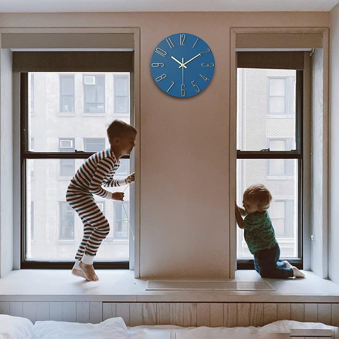 Wall Clock Battery Powered 12 inch Small Clock Analog Clock, Suitable for Home, Office, Bedroom, Kitchen, Classroom, School (Blue)