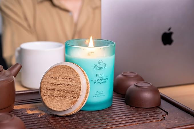 Pine Candle - 9.7 oz /275g 45-55 Hours Burn Time in Green Frosted Glass Jar with Wooden Lid and Wooden Crackling Wick in Luxurious Gift Box - Natural, Refreshing and Energising