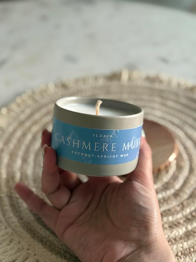 Cashmere Musk Luxury Candle – Cozy & Elegant Scent with Amber, Vetiver & Florals – Phthalate-Free, Vegan, Handcrafted, Cruelty-Free Candle for Home, Office & Gifting (5 oz.)