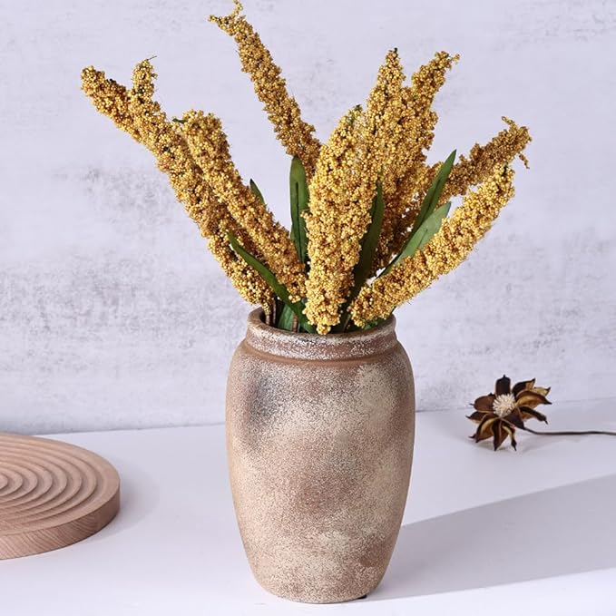 Rustic Farmhouse Ceramic Vase, 8.1" Tall Vintage Pottery Vases, Terracotta Decorative Boho Pampas Flower Vase, Suitable for Home Decor Living Room Entryway Table Bookshelf Mantle Shelf Decor