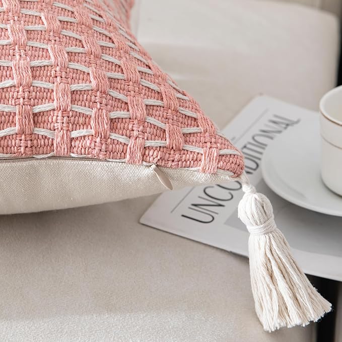 sykting Boho Outdoor Pillow Covers 20x20 Set of 2 Thick Woven Pink Throw Pillow Covers with Tassels for Couch Sofa Living Room
