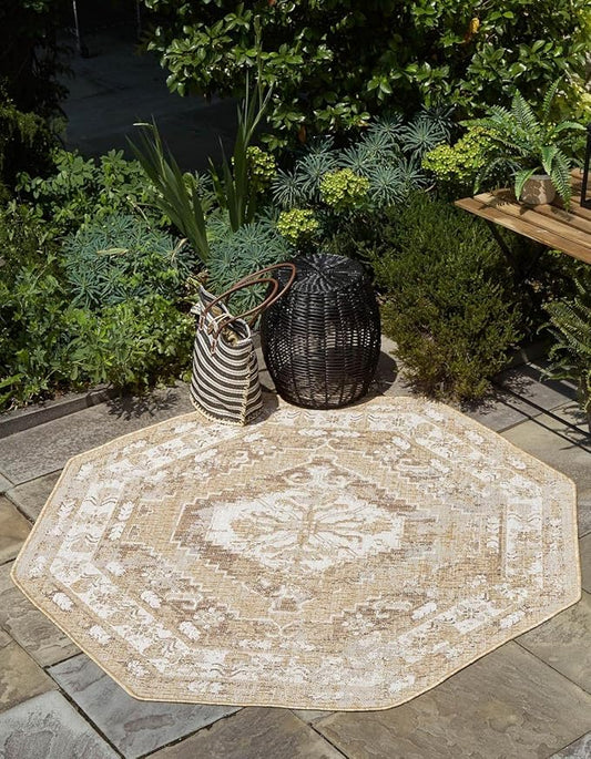 Unique Loom Outdoor Traditional Collection Area Rug - Valeria (7' 10" Octagon, Natural/ Ivory)