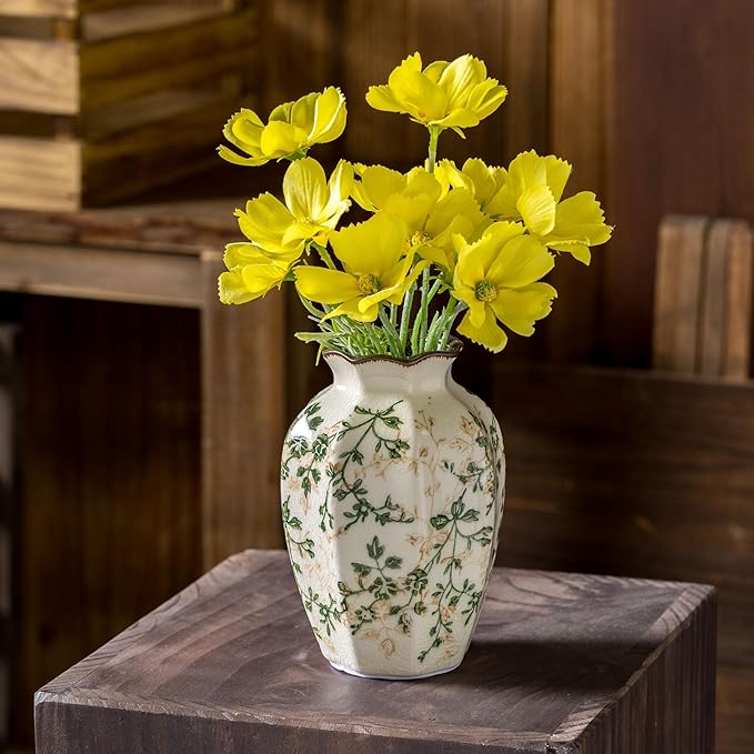 Vintage Pastoral Octagonal Vase, Green and Beige Retro Ceramic Flower Vases, Rustic Farmhouse Vases Chinoiserie Floral Small Vase for Home Decor, Living Room, Kitchen, Bedroom and Shelf 6.7 Inch