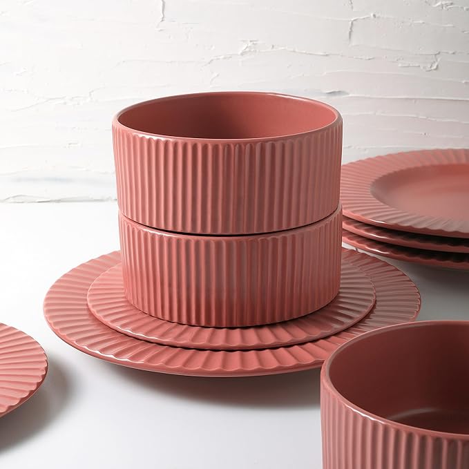 Christian Siriano Lusso 16-Piece Dinnerware Set Stoneware, Redwood
