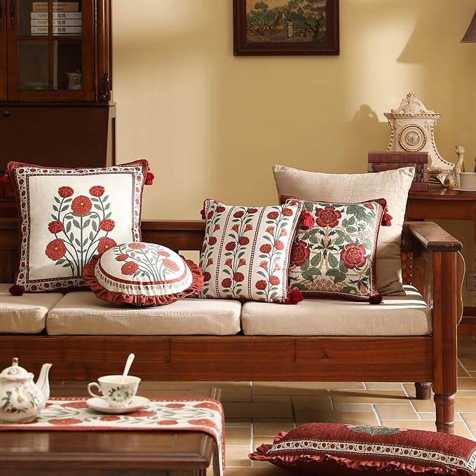 Vintage Throw Pillow Covers Pack of 4,Red Cozy Velvet with Leaves and Floral Pattern Pillowcases,Decor Square Round Lumbar Pillows Cushion Covers for Living Room Couch Sofa Bed Car