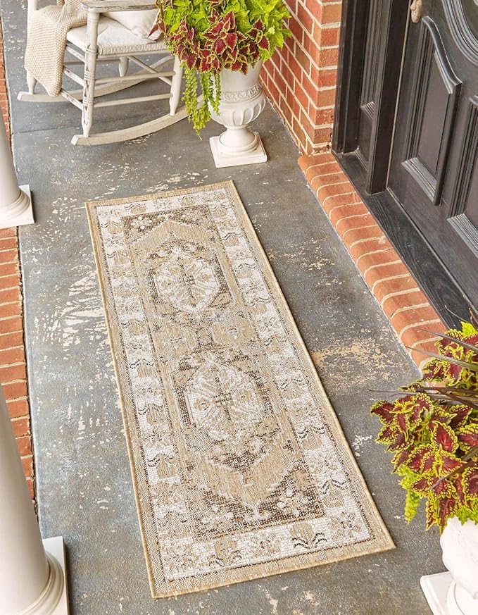 Unique Loom Outdoor Traditional Collection Area Rug - Valeria (2' x 6' 1" Runner, Natural/ Ivory)