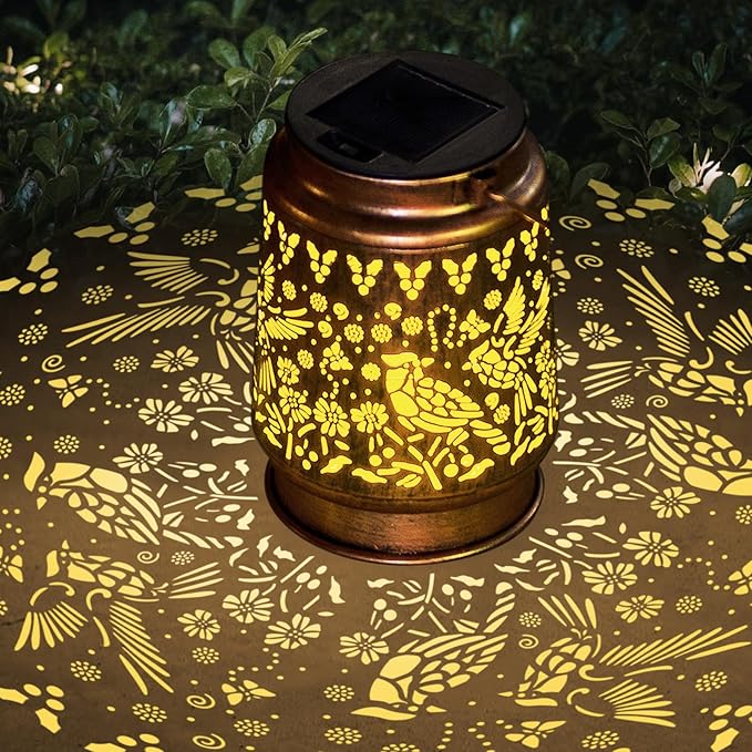 Styleonme Cardinals Lover Solar Light, Mother's Day Lantern Gift for Mom Grandma Women Sister, Hanging Image Cardinals Lanterns, Yard Corridor Garden Decor, Thanksgiving Day, Birthday Gifts