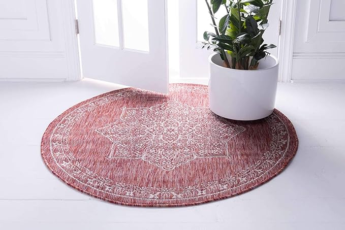 Unique Loom Outdoor Traditional Collection Area Rug - Antique (4' 1" Round, Rust Red/ Gray)