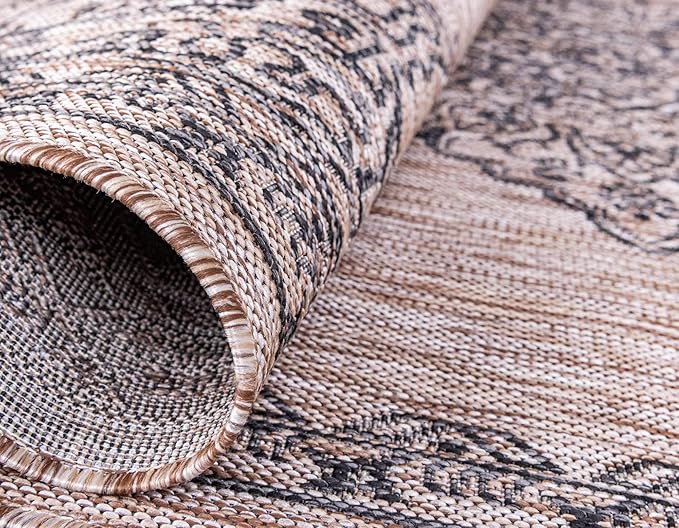 Unique Loom Outdoor Traditional Collection Area Rug - Antique (5' 1" x 8' Rectangle, Beige/ Black)