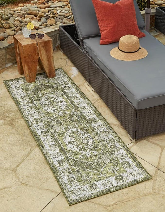 Unique Loom Outdoor Traditional Collection Area Rug - Valeria (2' x 6' 1" Runner, Green/ Light Green)