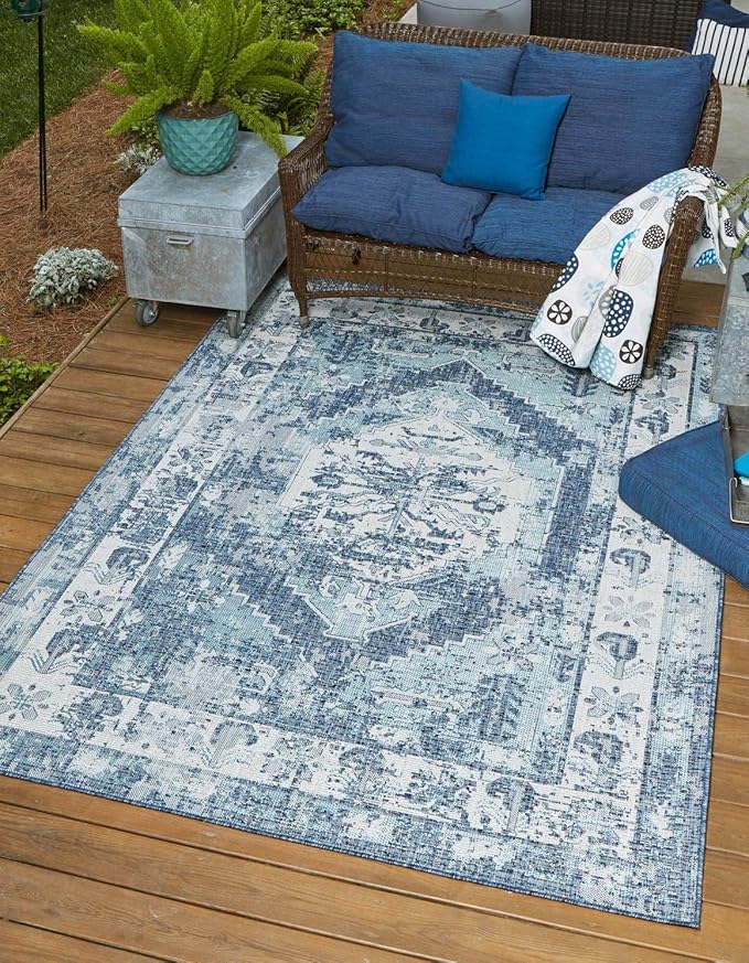 Unique Loom Outdoor Traditional Collection Area Rug - Valeria (7' 1" x 10' Rectangle, Blue/ Ivory)