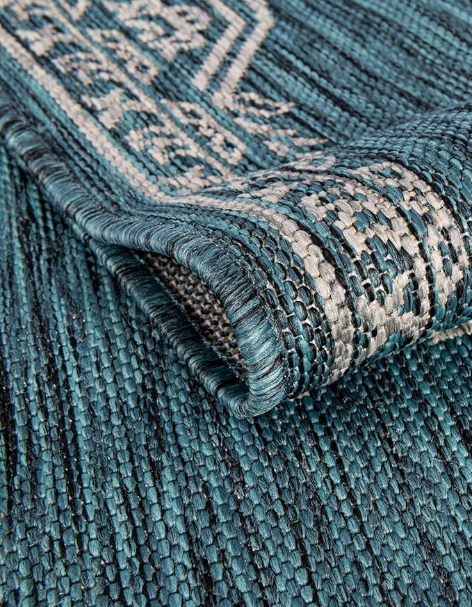 Unique Loom Outdoor Traditional Collection Area Rug - Antique (7' 10" Square Teal/Ivory)