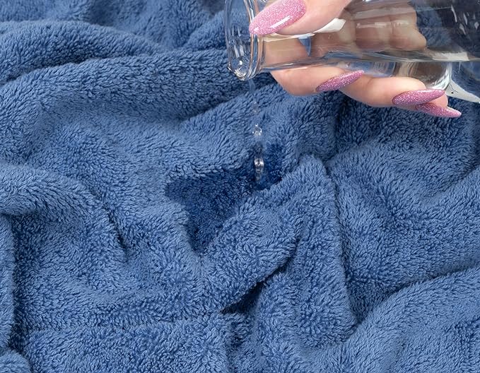 American Soft Linen 35x70 Jumbo Large Bath Towels, 600 GSM 100% Cotton Turkish Bath Sheet, Oversized Luxury Bath Towels for Bathroom Beach and Pool, Electric Blue