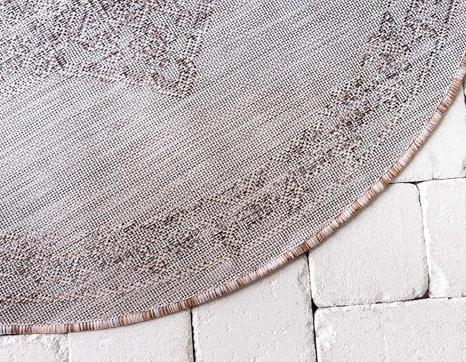 Unique Loom Outdoor Traditional Collection Area Rug - Antique (4' 1" Round, Beige/ Black)