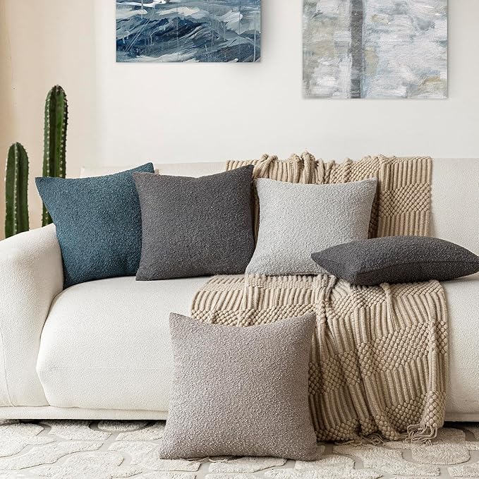 Foindtower Pack of 2 Modern Textured Boucle Throw Pillow Covers Accent Solid Decorative Pillow Cases Cozy Woven Couch Cushion Case for Chair Sofa Bedroom Living Room Home Decor, 20 x 20 Inch,Blue