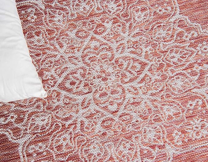 Unique Loom Outdoor Traditional Collection Area Rug - Antique (7' 1" x 10' Rectangle, Rust Red/ Gray)