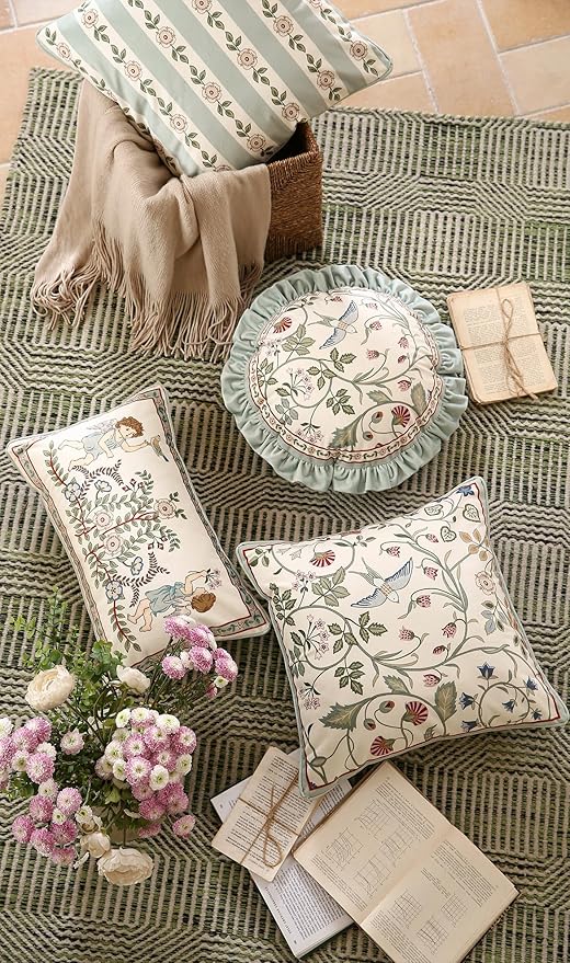 Throw Pillow Covers Pack of 4,Green Cozy Velvet Farmhouse with Birds and Floral Pattern Pillowcases,Decoration Square Round Lumbar Pillows Cushion Covers for Couch Sofa Bed Car Chair