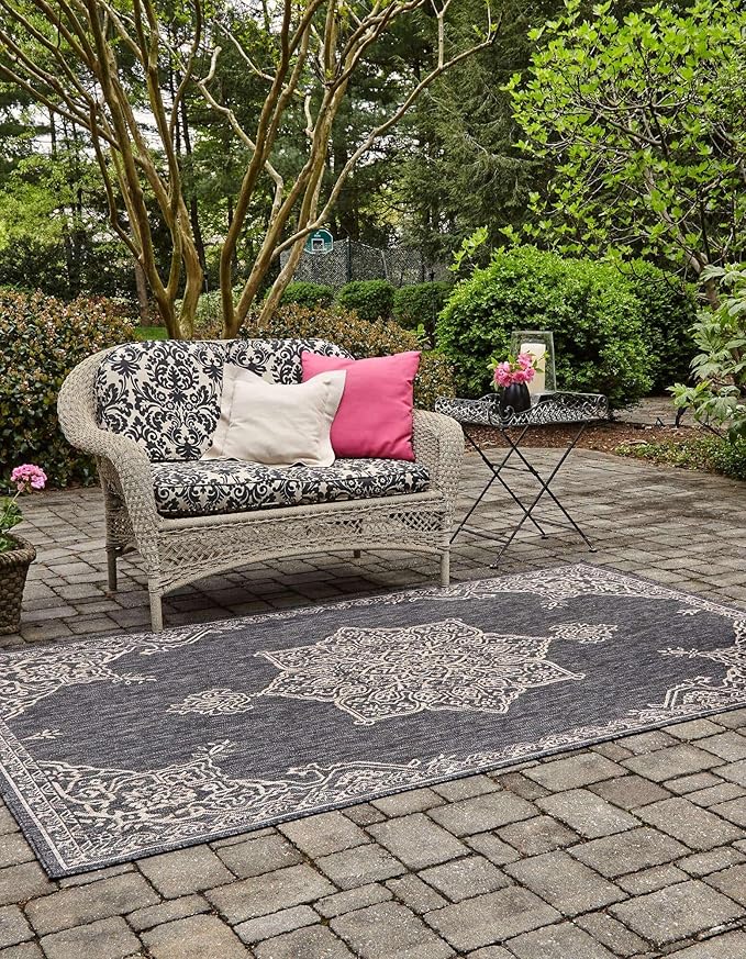 Unique Loom Outdoor Traditional Collection Area Rug - Antique (2' x 3' 1" Rectangle Charcoal Gray/Natural)