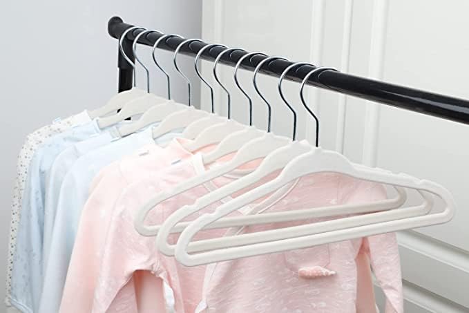 10 Pack Velvet Hangers - Non-Slip and Space-Saving Closet Organizers - Durable Soft-Touch, White Hangers for Clothes, Coats, and Wardrobe Essentials Luxury, Ganchos De Ropa, Gift