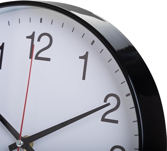 Material: Plastic frame Dampproof glass lens Minimalist Design: Approx. 10 inch diameter, 2.5cm deep Black