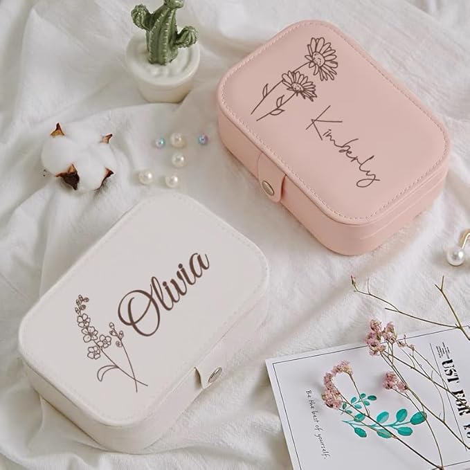 Personalized Jewelry Box Gifts for Women Custom Travel Jewelry Case Organization Leather Customized Birthday Anniversary Bridesmaid Gifts