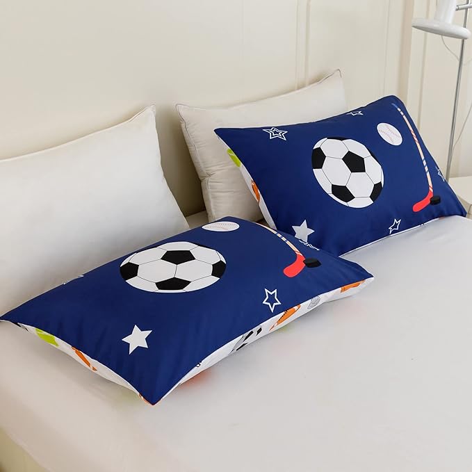 RYNGHIPY Kids Sports Theme Bedding Set, Basketball Football Baseball Tennis Print Comforter Set for Teens Boys Girls, Super Soft Lightweight (Balls,Twin)