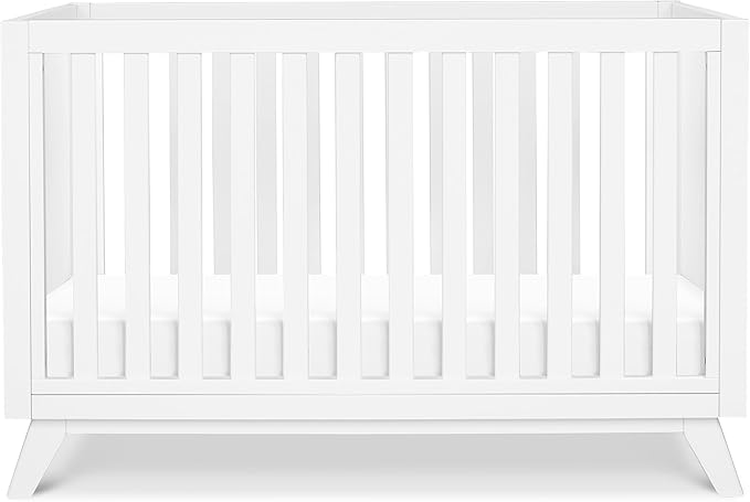 DaVinci Otto 3-in-1 Convertible Crib in White, Greenguard Gold Certified