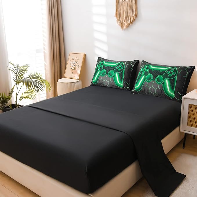 NTBED Game Console Comforter Set for Boys Girls Kids 3D Gaming Geometric Lightweight Microfiber Gamer Bedding Sets (Green, Twin 5Pcs)