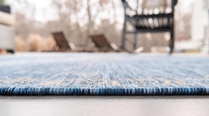 Unique Loom Outdoor Traditional Collection Area Rug - Antique (4' 1" x 6' 1" Rectangle, Blue/ Gray)