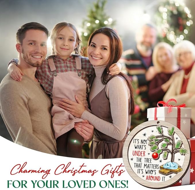 Christmas Family Ornament Gifts for Women Men - Wooden Christmas Ornaments 2025 for Tree Decorations - Family Ornaments for Mom Dad Grandma Grandpa, Gifts for Sister Brother Husband Wife Friend