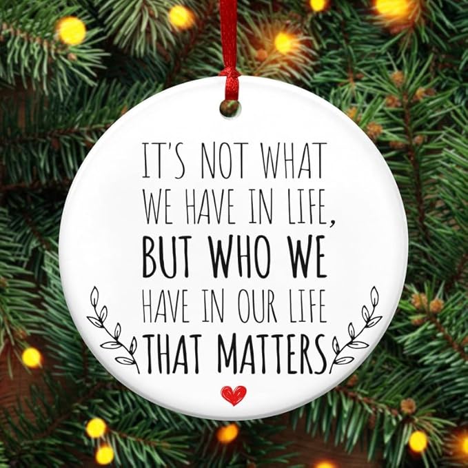 Christmas Family Ornaments for Men Women - Ceramic Christmas Tree Decoration Ornaments - Xmas Gifts for Family Mom Dad Daughter Son Friends, Inspirational Gift Ideas, BFF Friend Ornament