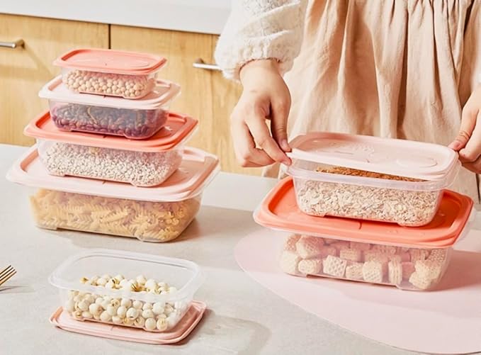 Plastic Food Storage Container Set, 4 Containers with Lids, Assorted Colors (RECTANGULAR PINK) The set includes containers of various sizes - 260 ml, 550 ml, 1100 ml, and 2000 ml