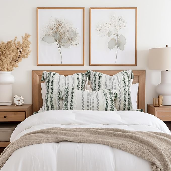 decorUhome Decorative Boho Throw Pillow Cover 18x18, Accent Neutral Textured Tufted Pillow Cover Striped for Couch Bed Sofa, Green and Cream White, Pack of 1