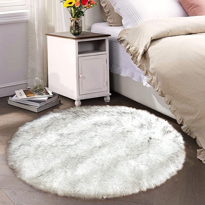 Latepis Small Circle Rug Round Rug 4ft Faux Sheepskin Fur Rug White with Grey Tips Machine Washable Area Rugs for Living Room Furry Shag Rug for Bedroom Floor Home Decor