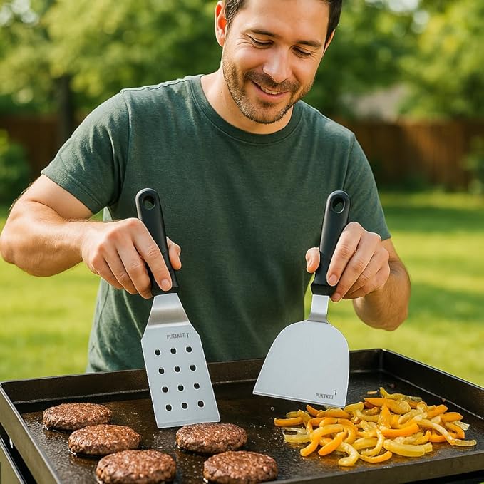 Griddle Accessories Kit for Blackstone – 14 PCS Flat Top Grill Tools Set with Stainless Steel Spatulas, Scraper & Bottles, Carry Bag Included – Outdoor BBQ Gift for Men