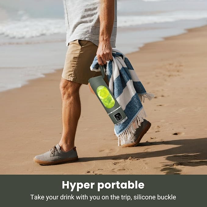 Portable Personal Electric Blender，500ML Portable Shakes and Smoothies Blender，Small Blenders、Mixing、Compact、Convenient and Versatile(Green)