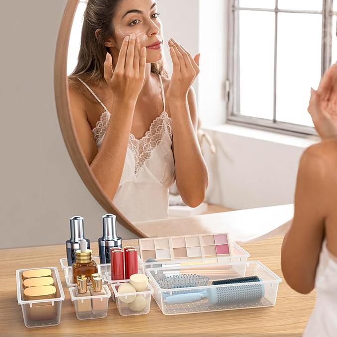 WOWBOX 44 PCS Clear Plastic Drawer Organizer Set, 5 Varied Size storage Bins and Desk Drawer Organizer Trays for Makeup, Gadgets, Jewelry and Utensils in Bathroom, Bedroom and Office, Clear