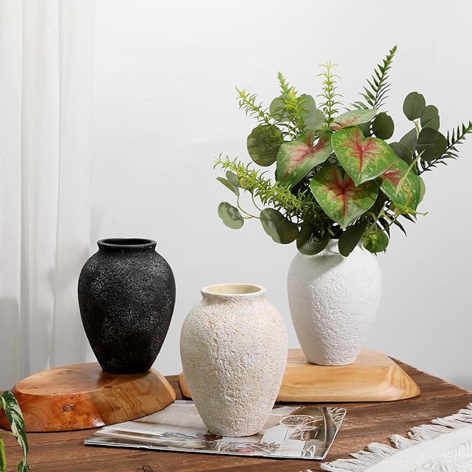 Rustic Ceramic Vase for Home Decor – 6.7" Small Decorative Textured Black Vases for Dried Flowers, Pampas Grass, Faux Plants – Modern Farmhouse Boho Table Centerpiece