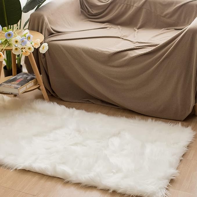 Latepis White Sheepskin Rug 2x3 Faux Fur Sheepskin Rug for Living Room Fluffy Washable Rugs for Bedroom Luxury Room Decor Furry Rugs Rectangle