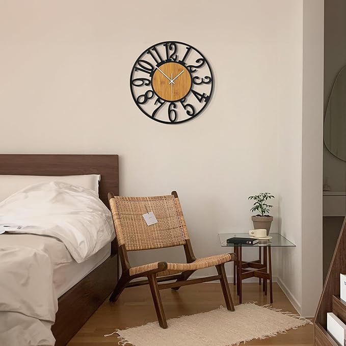 LEIKE Large Wall Clocks,Silent,Non Ticking,Battery Operated Rustic Round Modern Big Wood Wall Clock for Living Room, Bedroom,Kitchen,Farmhouse,Office,Home Decor