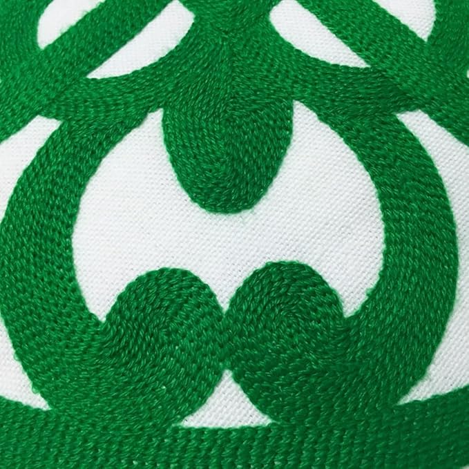 Alysheer Embroidered Decorative Throw Pillow Cover 18x18 inch, 100% Cotton Canvas Cozy Warm Knit Pattern Cushion Case for Sofa Couch Living Room Office Holiday Decor Gifts (Happy Christmas Tree Green)