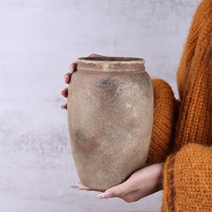 Rustic Farmhouse Ceramic Vase, 8.1" Tall Vintage Pottery Vases, Terracotta Decorative Boho Pampas Flower Vase, Suitable for Home Decor Living Room Entryway Table Bookshelf Mantle Shelf Decor