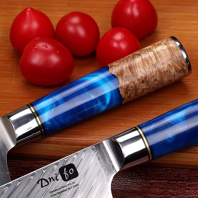 Chef Knife, Damascus Chef Knife 8 inch, Damascus VG-10 67-Layer Steel Japanese Kitchen Knives, Full Tang Non-stick Blade and Anti-rusting Forged Cooking Knife with Gift Box