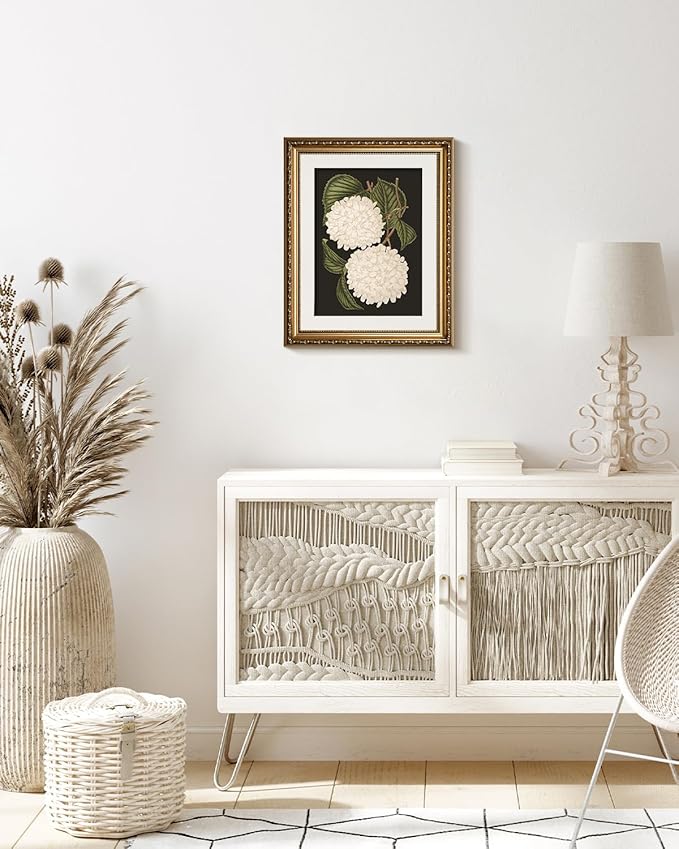 VIYYIEA Gold Framed Wall Art Canvas Print Home Decor White Hydrangea Oil Painting Canvas Prints Room Aesthetic Flower Prints Decoration Bedroom Bathroom Wall Decor Kitchen Office 13x16in