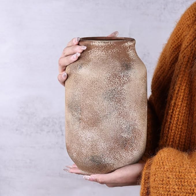 Rustic Farmhouse Ceramic Vase, 9.8" Tall Vintage Pottery Vases, Terracotta Decorative Boho Pampas Flower Vase, Suitable for Home Decor Living Room Entryway Table Bookshelf Mantle Shelf Decor